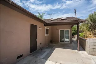 993 Verona, Fullerton, CA 92835 - Photo 36