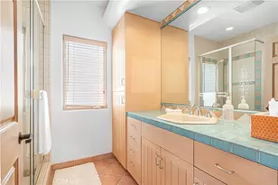 225 28th St, Manhattan Beach, CA 90266 - Photo 30