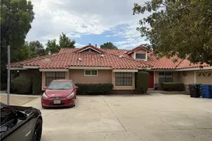 21720 Los Alimos, Los Angeles, CA 91311 - Photo 1