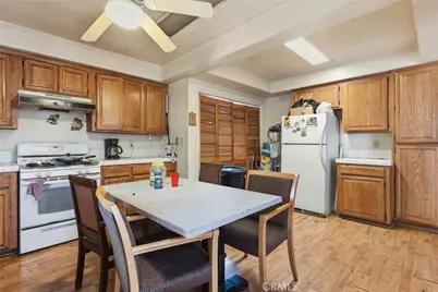 637 Hill Street, Inglewood, CA 90302 - Photo 18