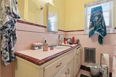 637 Hill Street, Inglewood, CA 90302 - Photo 32