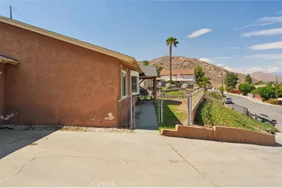 5435 Pinto, Jurupa Valley, CA 92509 - Photo 30
