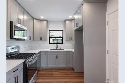 5910 Walnut Ave, Long Beach, CA 90805 - Photo 12