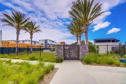 1642 W Saratoga Lane, San Pedro, CA 90732 - Photo 54