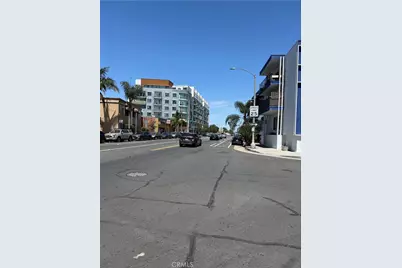 801 E 1st Street #10, Long Beach, CA 90802 - Photo 8