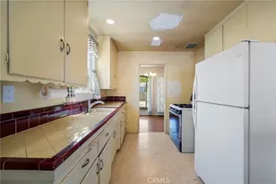 528 W F St, Wilmington, CA 90744 - Photo 22