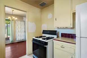 528 W F St, Wilmington, CA 90744 - Photo 24