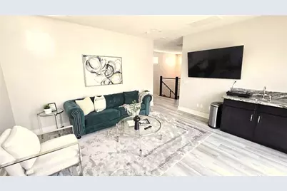 533 Daniel Freeman Circle, Inglewood, CA 90301 - Photo 14