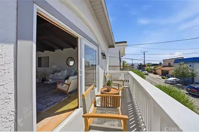 2026 Hillcrest Drive, Hermosa Beach, CA 90254 - Photo 2