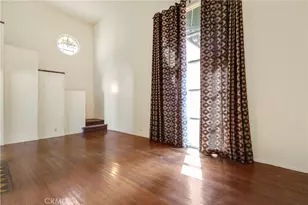4261 Leimert Blvd, Los Angeles, CA 90008 - Photo 16