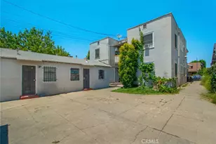 324 W 50th, Los Angeles, CA 90037 - Photo 4