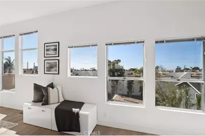 647 1st Place, Hermosa Beach, CA 90254 - Photo 6