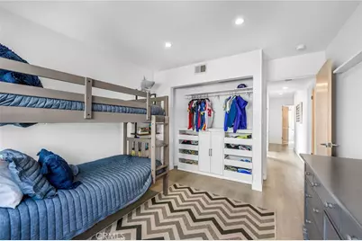 647 1st Place, Hermosa Beach, CA 90254 - Photo 38