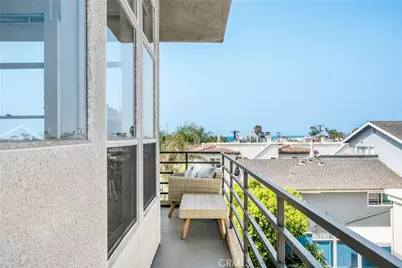 647 1st Place, Hermosa Beach, CA 90254 - Photo 24