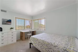 409 16th St, Manhattan Beach, CA 90266 - Photo 12