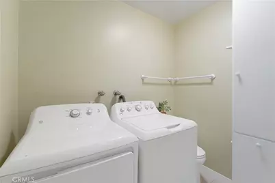 409 16th Street, Manhattan Beach, CA 90266 - Photo 18