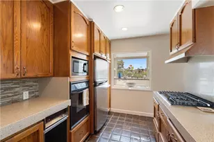 409 16th St, Manhattan Beach, CA 90266 - Photo 10