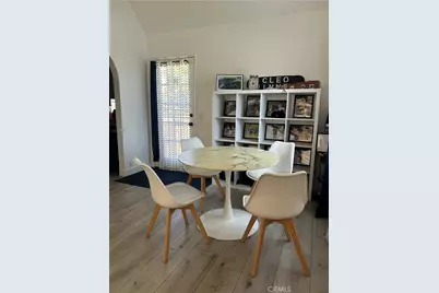 11300 Foothill Boulevard #19, Sylmar, CA 91342 - Photo 8