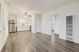 1056 E 6th St, Long Beach, CA 90802 - Photo 22