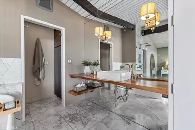 405 10th Street, Manhattan Beach, CA 90266 - Photo 30