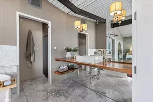 405 10th St, Manhattan Beach, CA 90266 - Photo 30