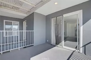 1401 E 3rd St, Long Beach, CA 90802 - Photo 28