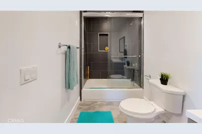 1939 W 36th Place, Los Angeles, CA 90018 - Photo 56