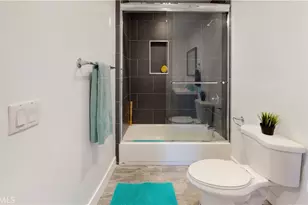 1939 W 36th Pl, Los Angeles, CA 90018 - Photo 56