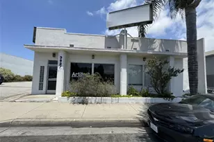 3827 W Rosecrans, Hawthorne, CA 90250 - Photo 1