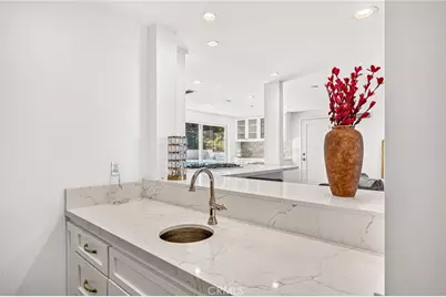 29815 Knoll View Drive, Rancho Palos Verdes, CA 90275 - Photo 16