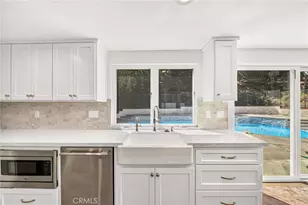 29815 Knoll View Dr, Rancho Palos Verdes, CA 90275 - Photo 12