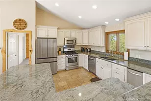 30954 Fredalba Rd, Running Springs, CA 92382 - Photo 16