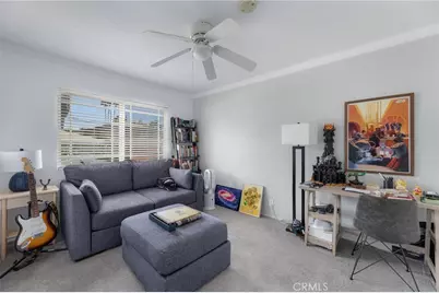 240 Hampton Drive, Venice, CA 90291 - Photo 18