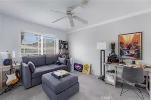 240 Hampton Dr, Venice, CA 90291 - Photo 18