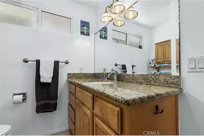 240 Hampton Drive, Venice, CA 90291 - Photo 34
