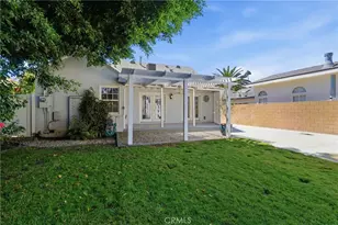11957 Collins St, Valley Village, CA 91607 - Photo 34