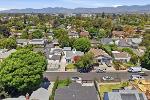 11957 Collins St, Valley Village, CA 91607 - Photo 38