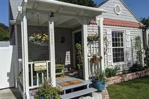 11957 Collins St, Valley Village, CA 91607 - Photo 8