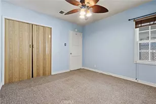 11957 Collins St, Valley Village, CA 91607 - Photo 20