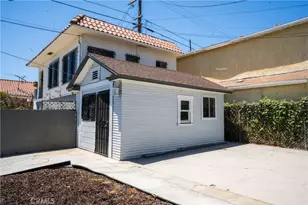 4279 Walton Ave, Los Angeles, CA 90037 - Photo 24