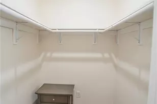 4279 Walton Ave, Los Angeles, CA 90037 - Photo 14
