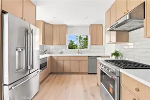 2011 Springfield Ave, Hermosa Beach, CA 90254 - Photo 10