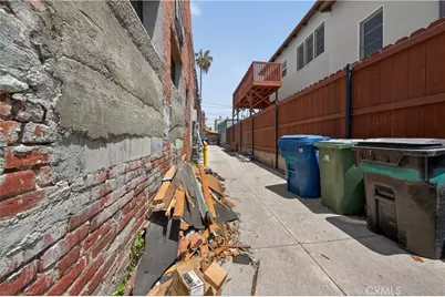 2928 W Vernon Avenue, Los Angeles, CA 90008 - Photo 14