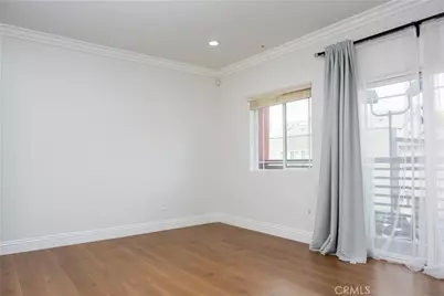 815 S Harvard Boulevard #201, Los Angeles, CA 90005 - Photo 18