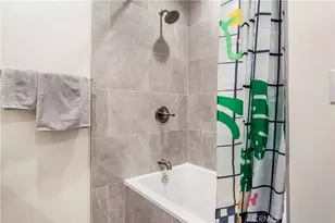 239 W Hillcrest, Inglewood, CA 90301 - Photo 28