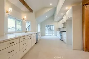 15604 Saddleback, Canyon Country, CA 91387 - Photo 14