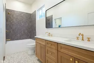 15604 Saddleback, Canyon Country, CA 91387 - Photo 20