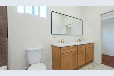 15604 Saddleback, Canyon Country, CA 91387 - Photo 30