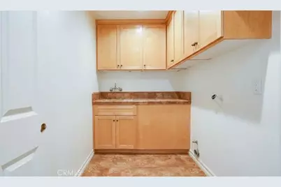 15604 Saddleback, Canyon Country, CA 91387 - Photo 20