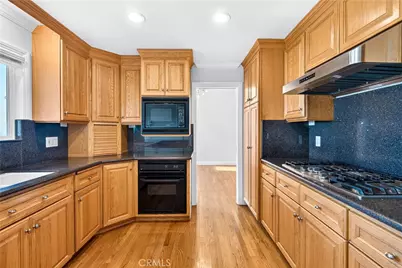 28027 Braidwood Drive, Rancho Palos Verdes, CA 90275 - Photo 12